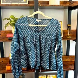 Daughters of India top